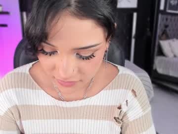 Renee Shelby live cam