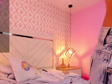 SARAH KEYS 🍓 live cam