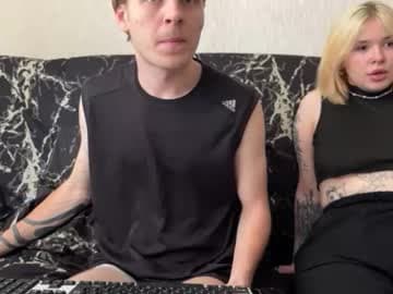 Eva and Oliver live cam