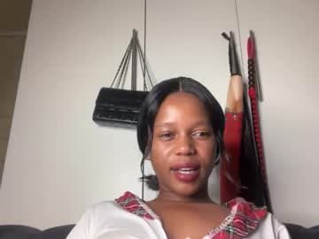 SexyAssZeee live cam