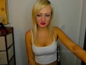 Emma https://fansly.com/Supernatalie?r=Supernatalie live cam