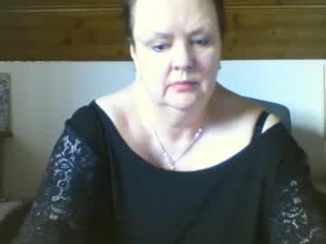 TiffanyMature live cam