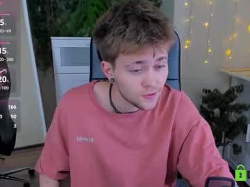 🆃🅾🅼🅰🆂 live cam