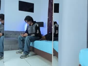 Tony Benedetti - Athletic muscle boy live cam