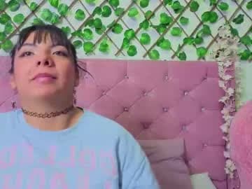 Valkiria and Dione live cam