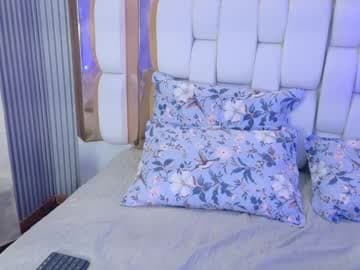 Could we reach 50 likes this month? :) 💕 live cam