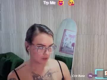 Isabella Crof live cam