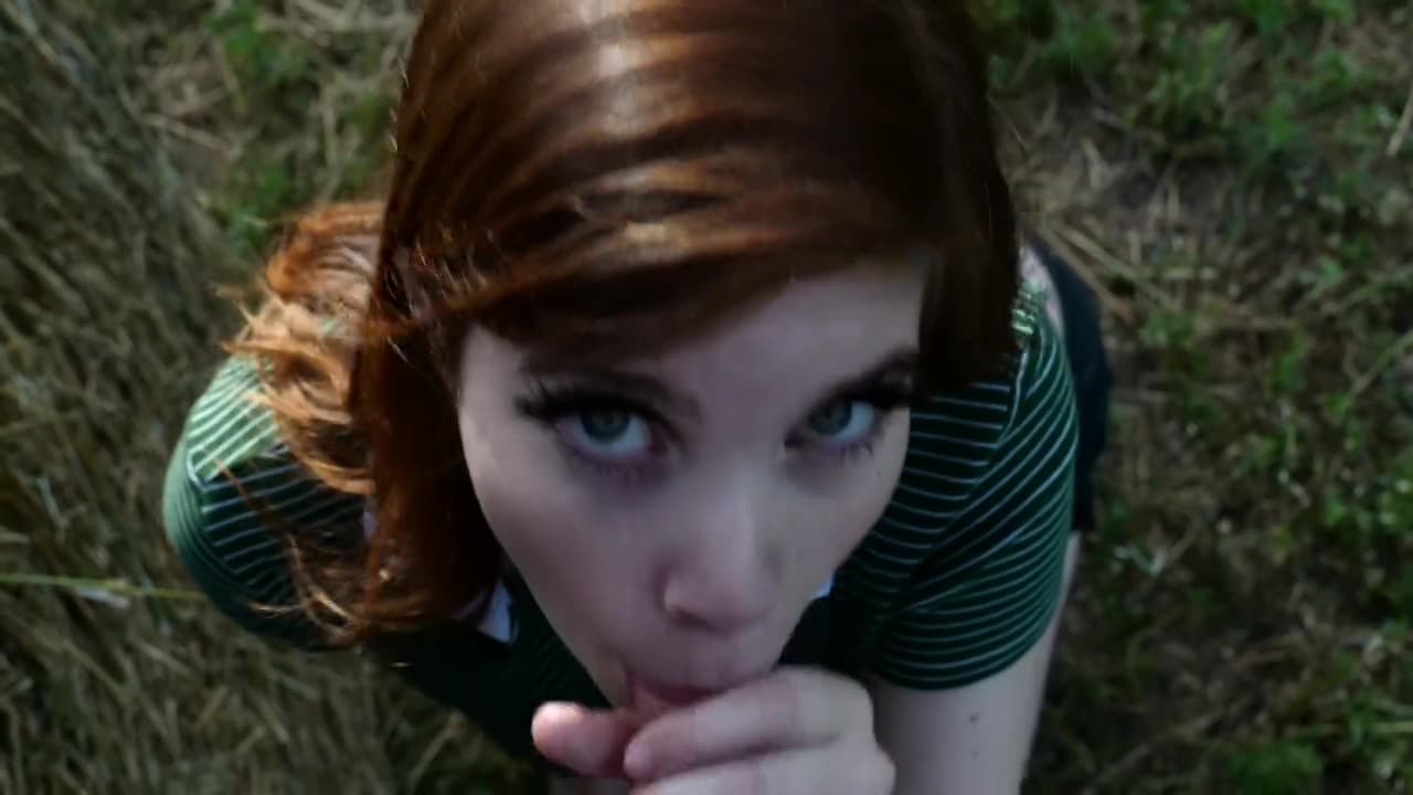 18 year old redhead sucking dick on an open field_main_thumbnail