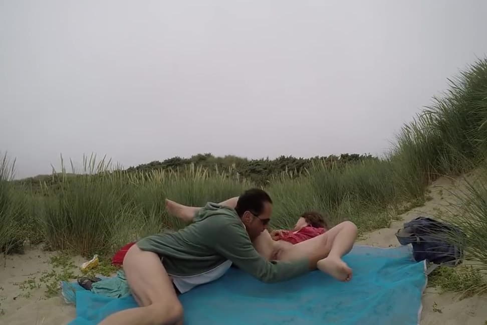 Beach sex_main_thumbnail