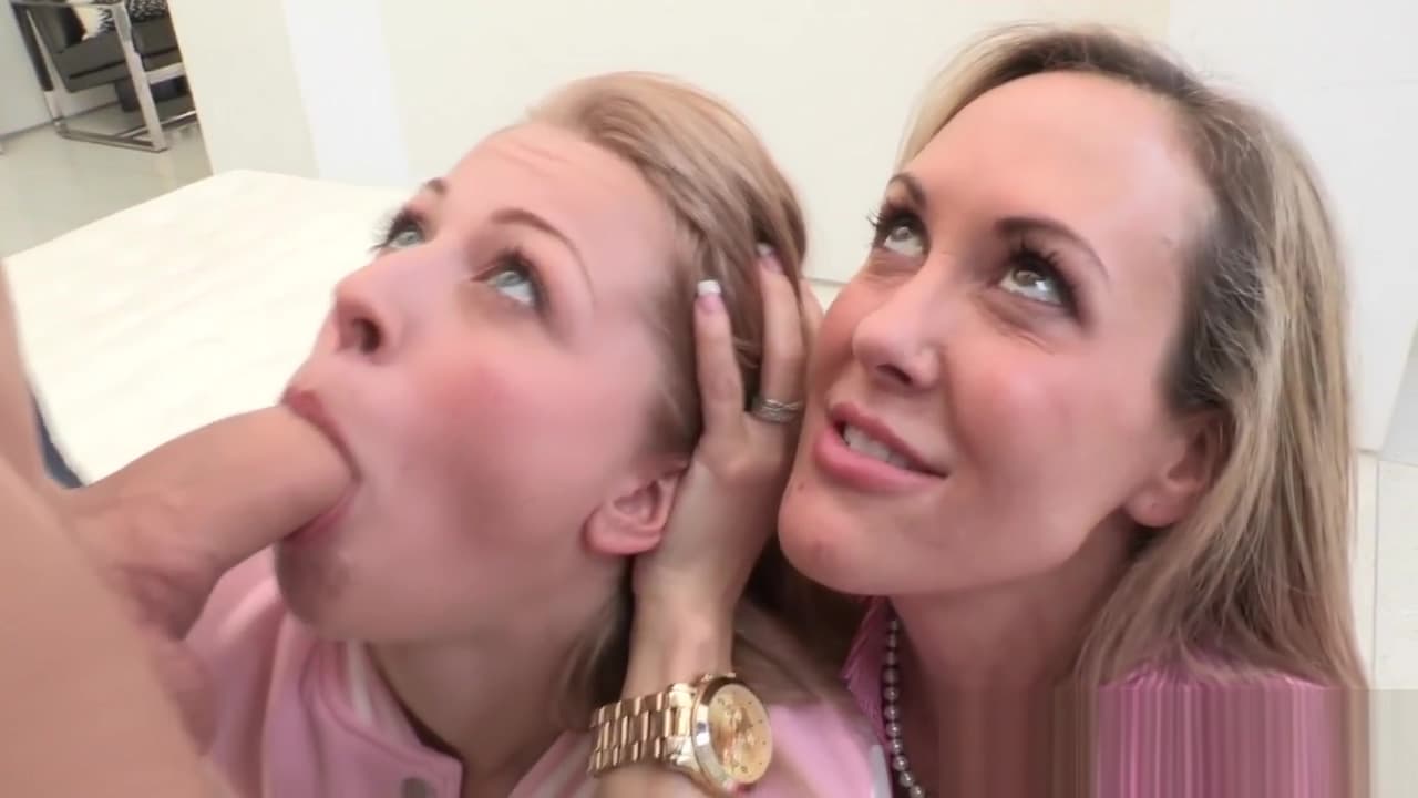 Cougar Step mom cocksucks with stepteen in trio_main_thumbnail