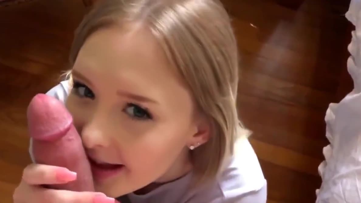 crazy petite teen 18+ having orgasm with owner of apartment_main_thumbnail