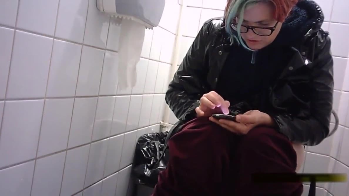 teen 18+ Toilet_main_thumbnail