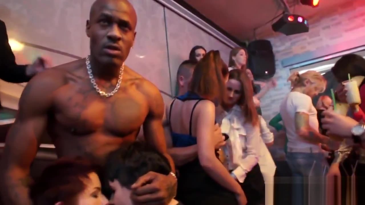 Cfnm czech suck black rod_main_thumbnail