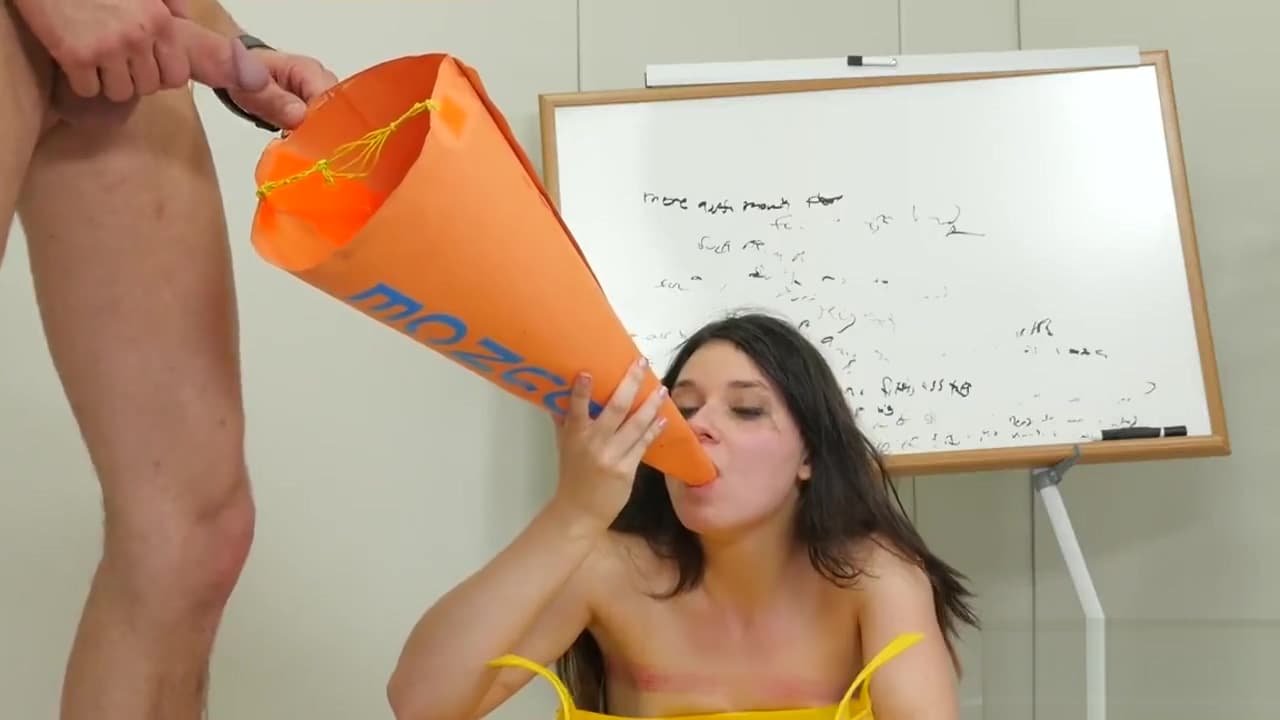 Sexy chick was brought in anal madhouse for harsh therapy_main_thumbnail