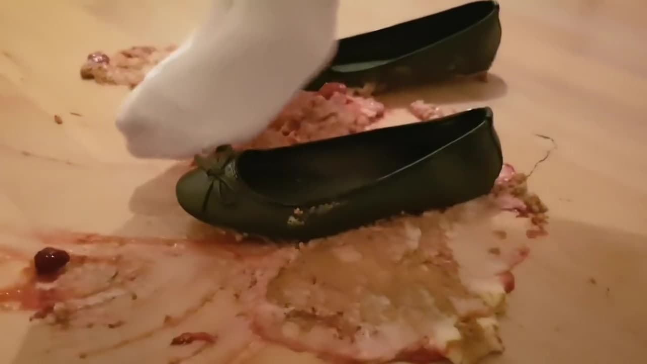 flats crush cake_main_thumbnail