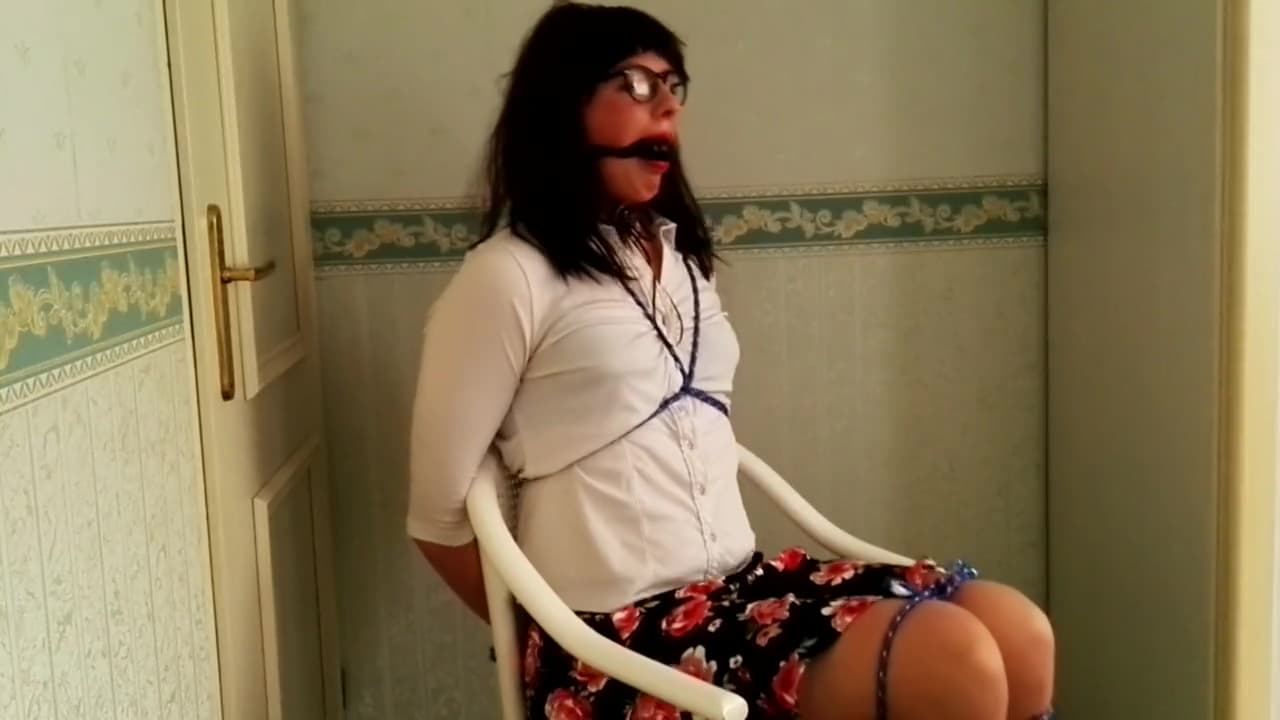 teen 18+ Ballgagged and Chair tied_main_thumbnail