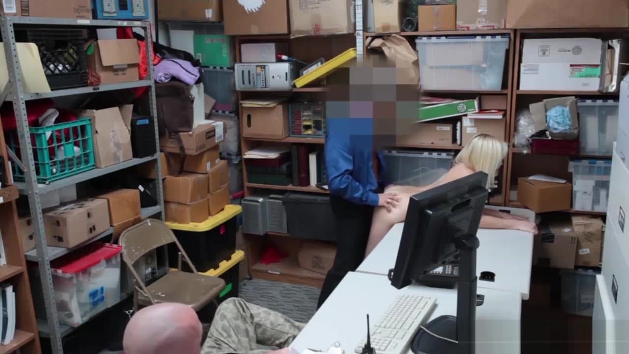 Shoplifter teen 18+ Madison Hart gets fuck in front of her lover_main_thumbnail