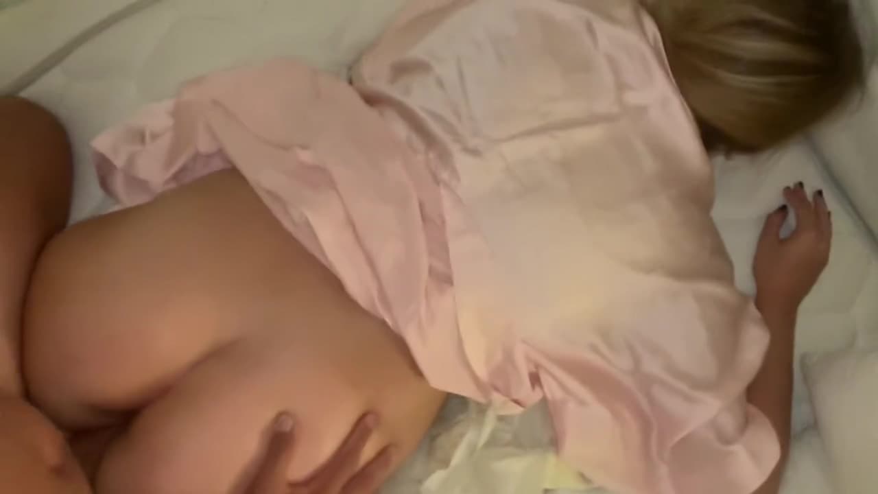 My cock slips in my step sister pussy_main_thumbnail