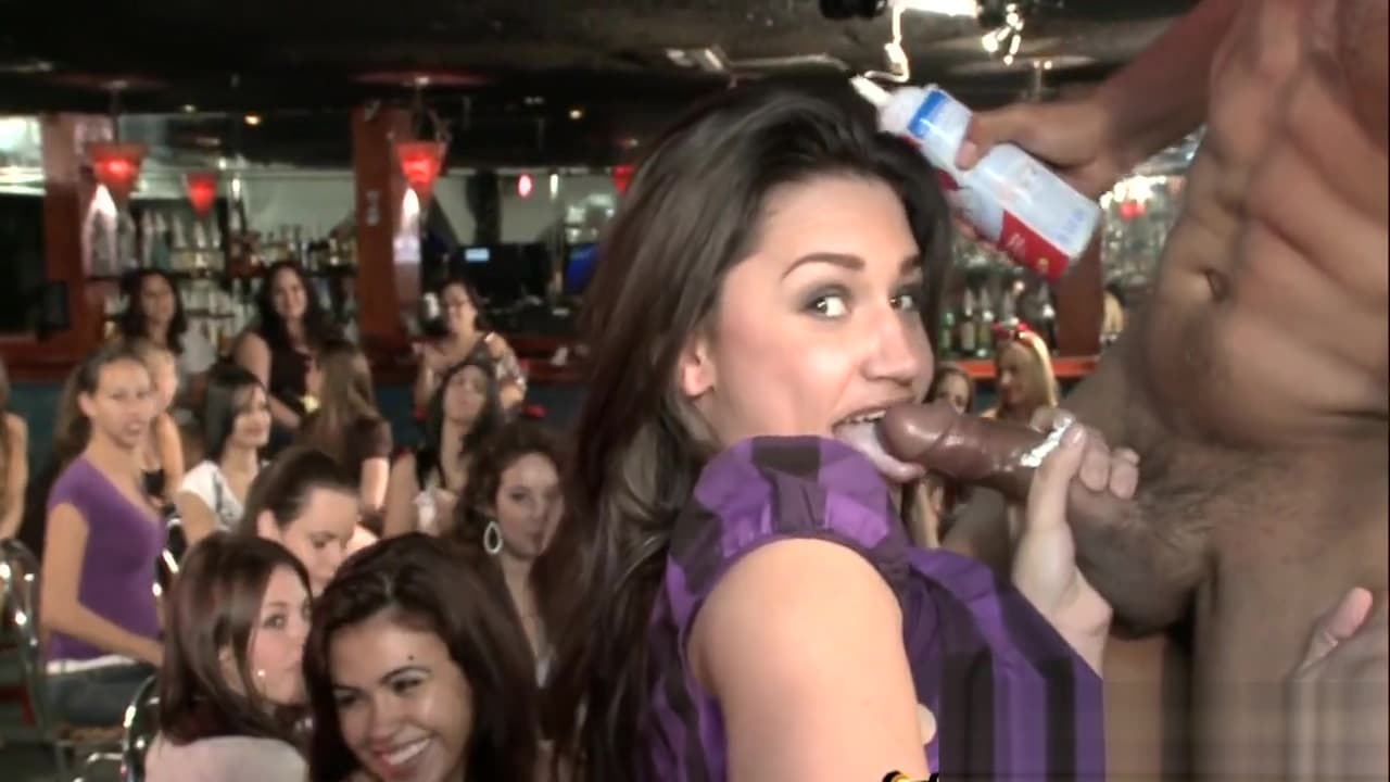 Wet and wild party_main_thumbnail