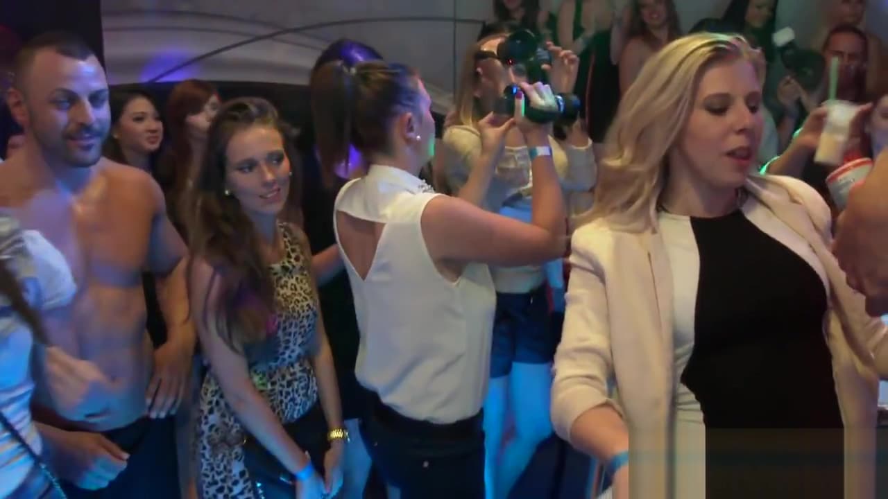 Cfnm teens 18+ wam sucking_main_thumbnail