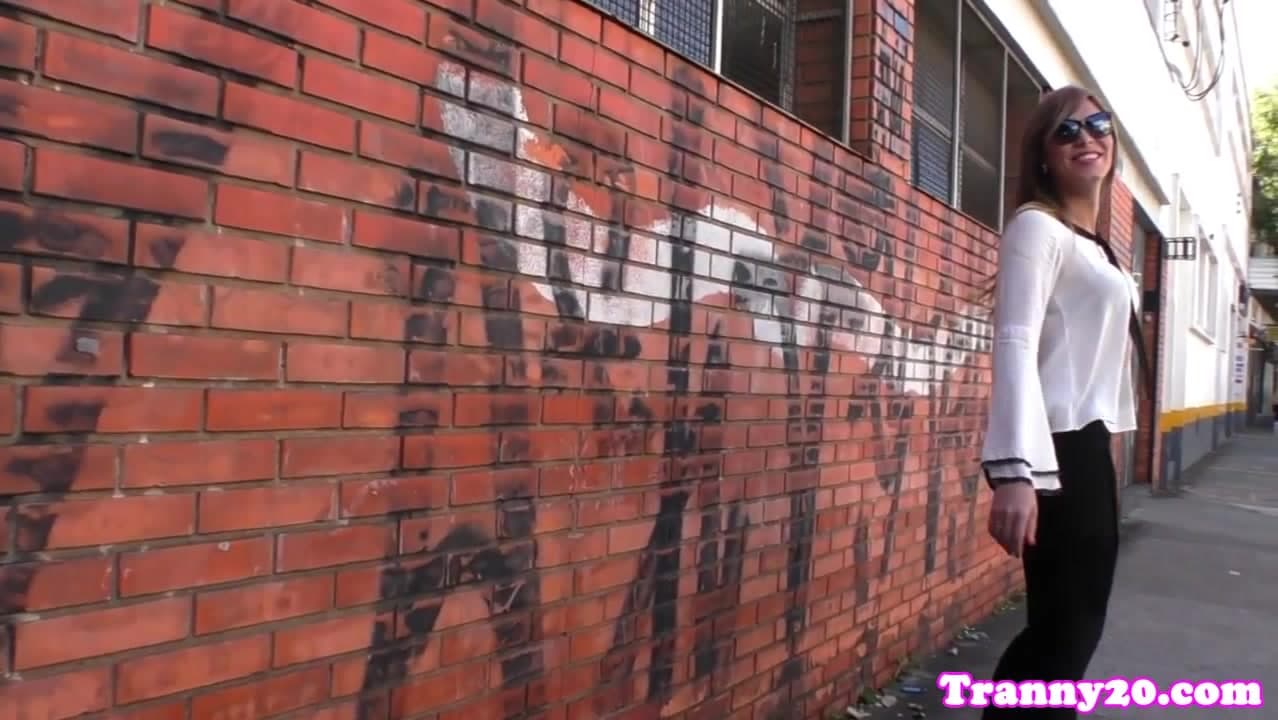 Busty tgirl Kananda Hickman assfucking_main_thumbnail