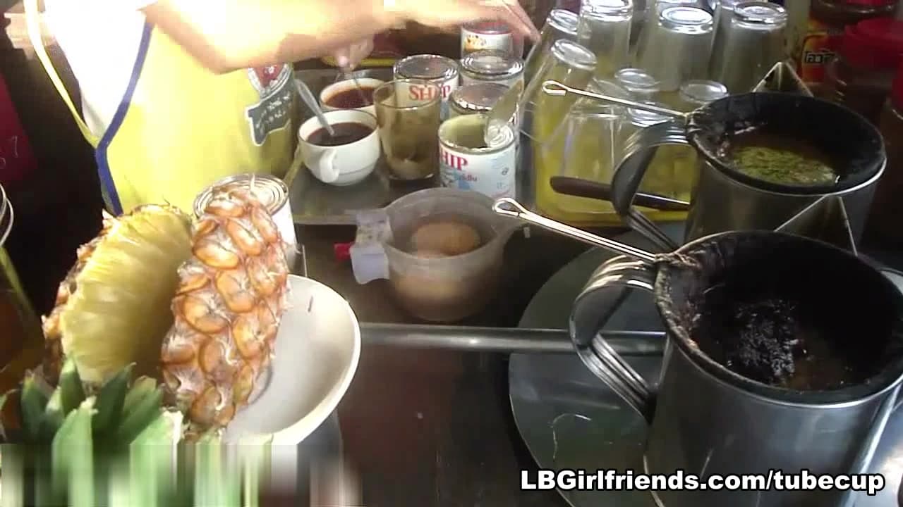 Un - Femboy Day Date_main_thumbnail