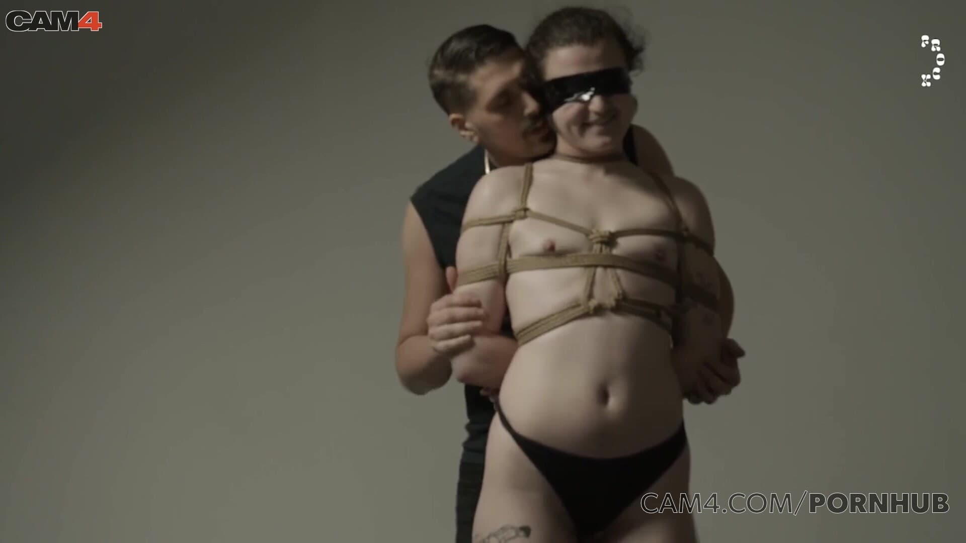 Femboy gets tied up and pinched : CAM4 Trans_main_thumbnail