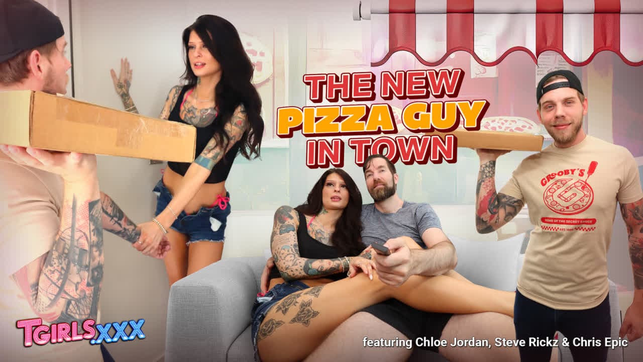TGIRLS XXX Sexy Chloe Jordan Fucked The Pizza Guy_main_thumbnail